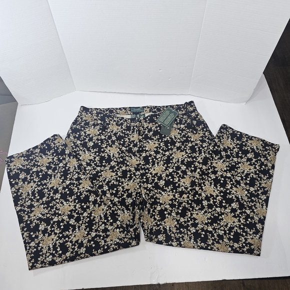 Floral Black and Tan Men's Pants - Picture 10 of 10